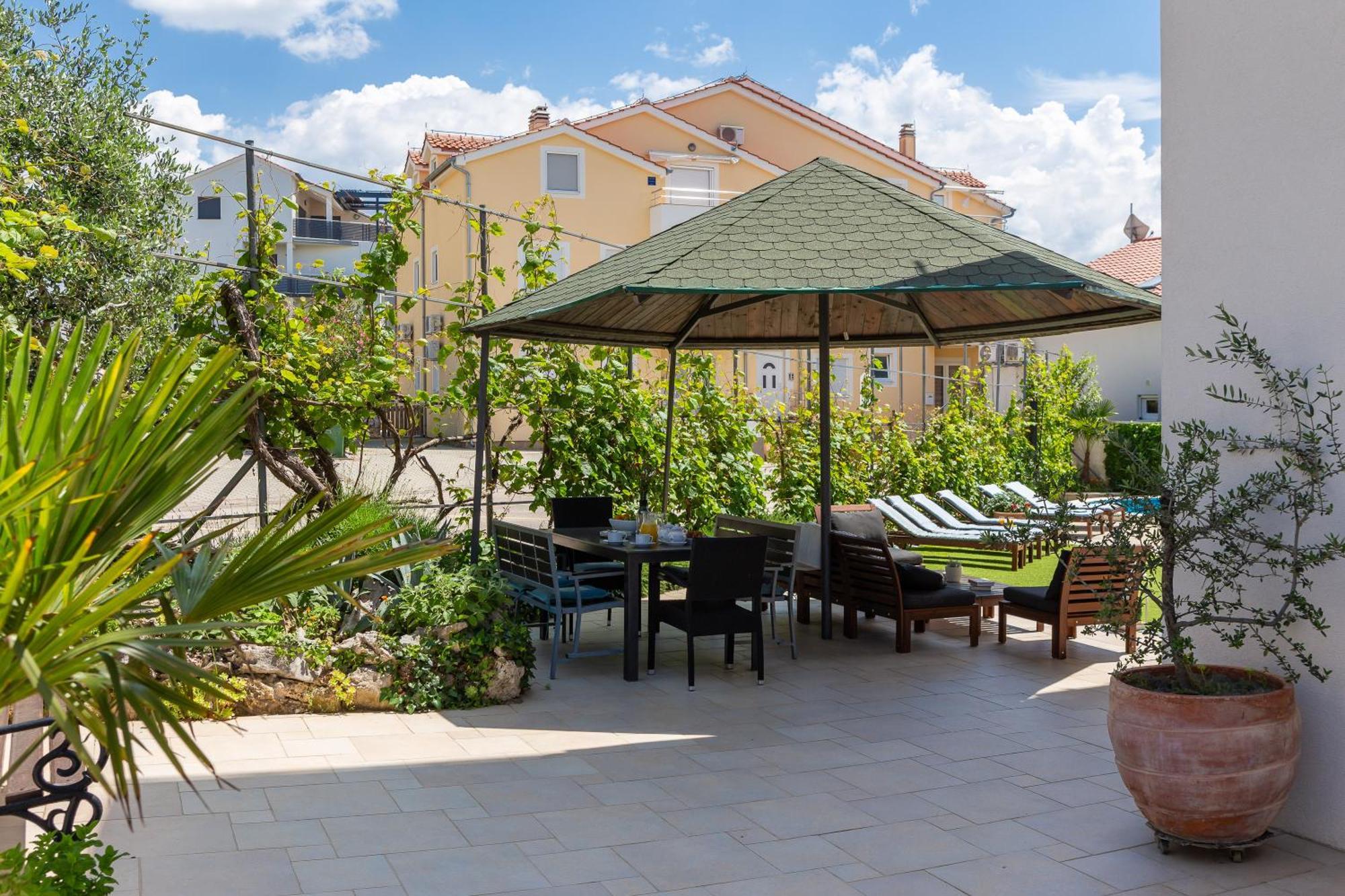 Sea View Apartments Tihi II Водице Экстерьер фото