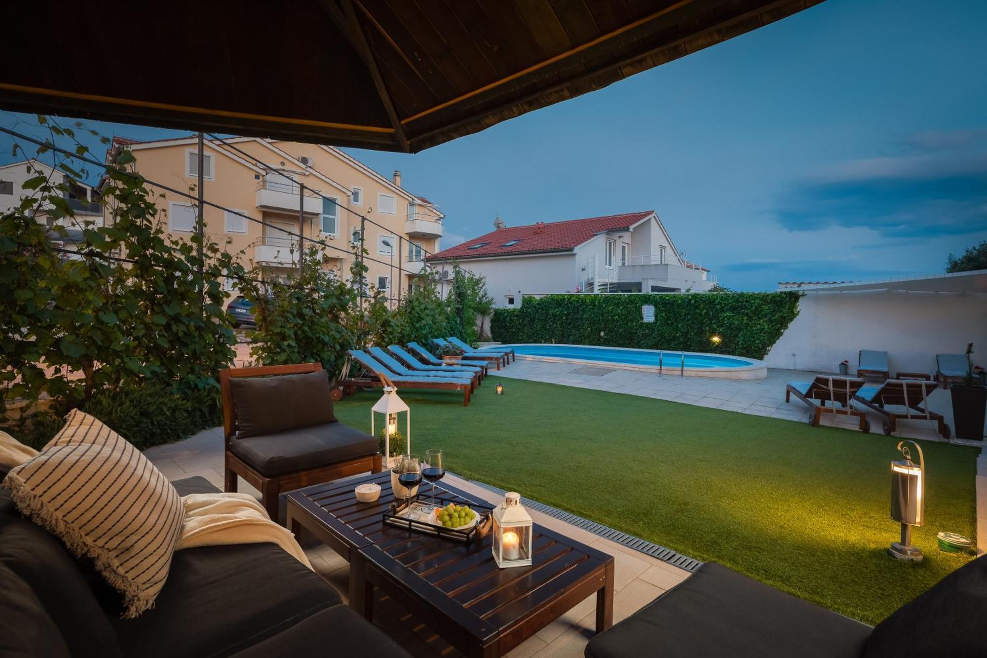 Sea View Apartments Tihi II Водице Экстерьер фото