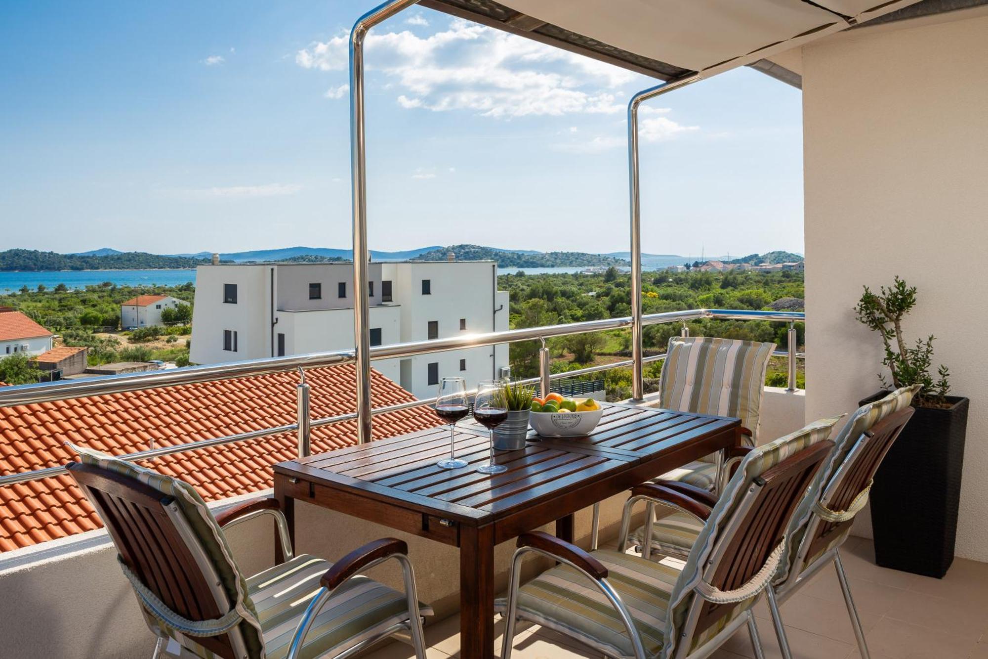 Sea View Apartments Tihi II Водице Экстерьер фото