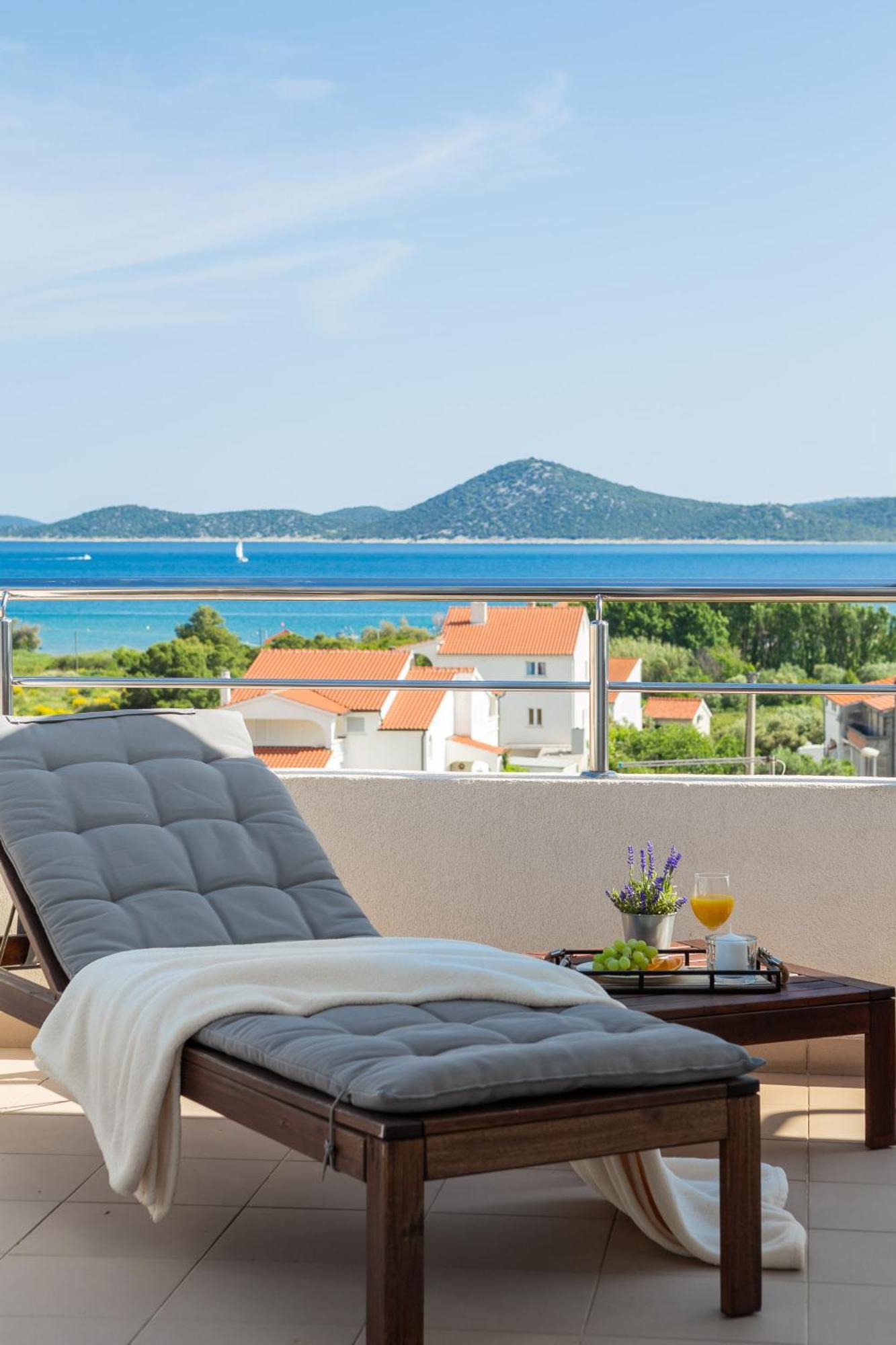 Sea View Apartments Tihi II Водице Экстерьер фото